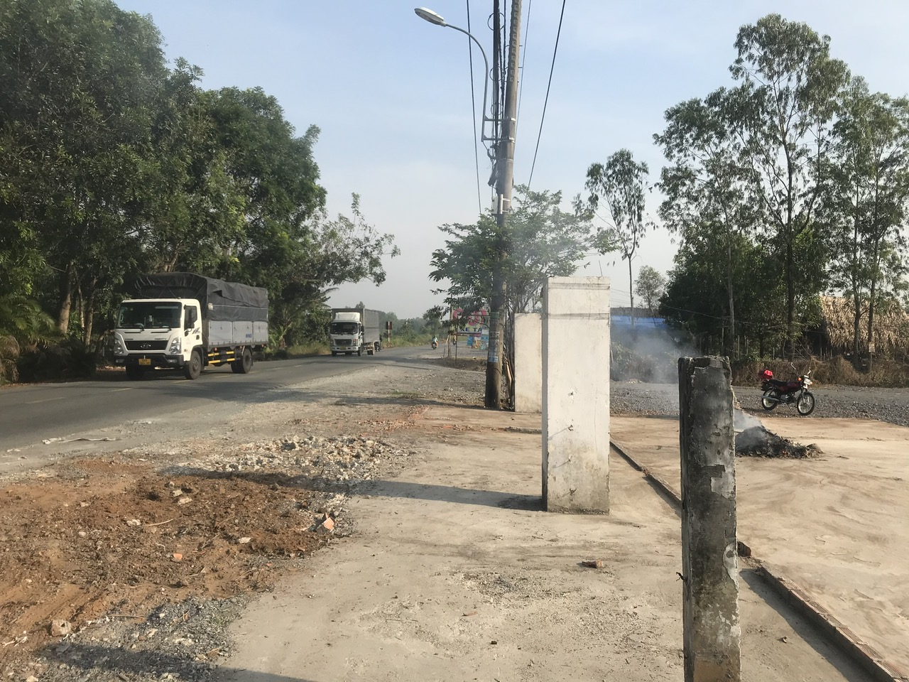 CHO THUÊ MẶT BẰNG RỘNG 2.000m² – 2 MẶT TIỀN ĐƯỜNG LỚN – GIÁ CHỈ 15.000đ/m² - Ảnh 1