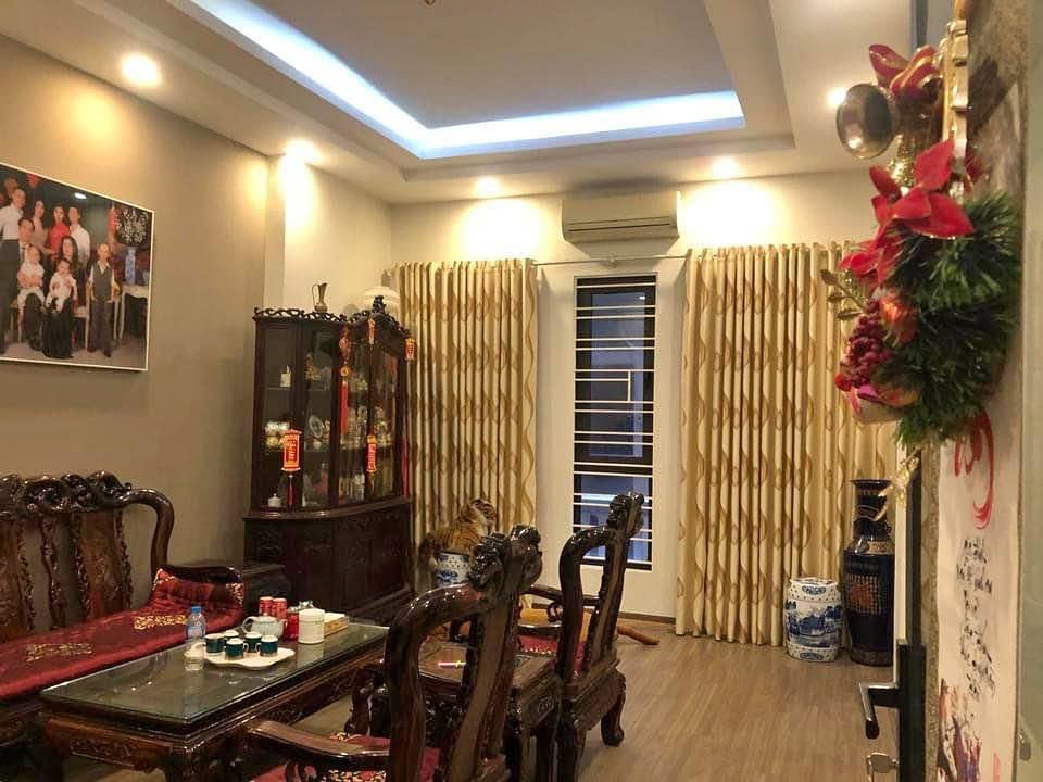 View sân chơi, phân lô bàn cờ, ô tô đỗ cửa phố Nguyên Hồng 50m² x 5T – 18 tỷ - Ảnh chính