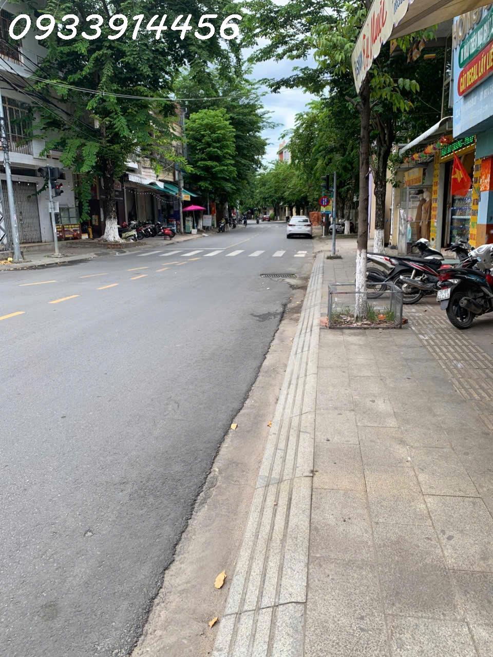 BÁN NHÀ MẶT PHỐ HÙNG VƯƠNG, QUẢNG NGÃI. DT 36M2, 1 TẦNG, GIÁ CHỈ 4 TỶ, SỔ HỒNG RIÊNG - Ảnh 1