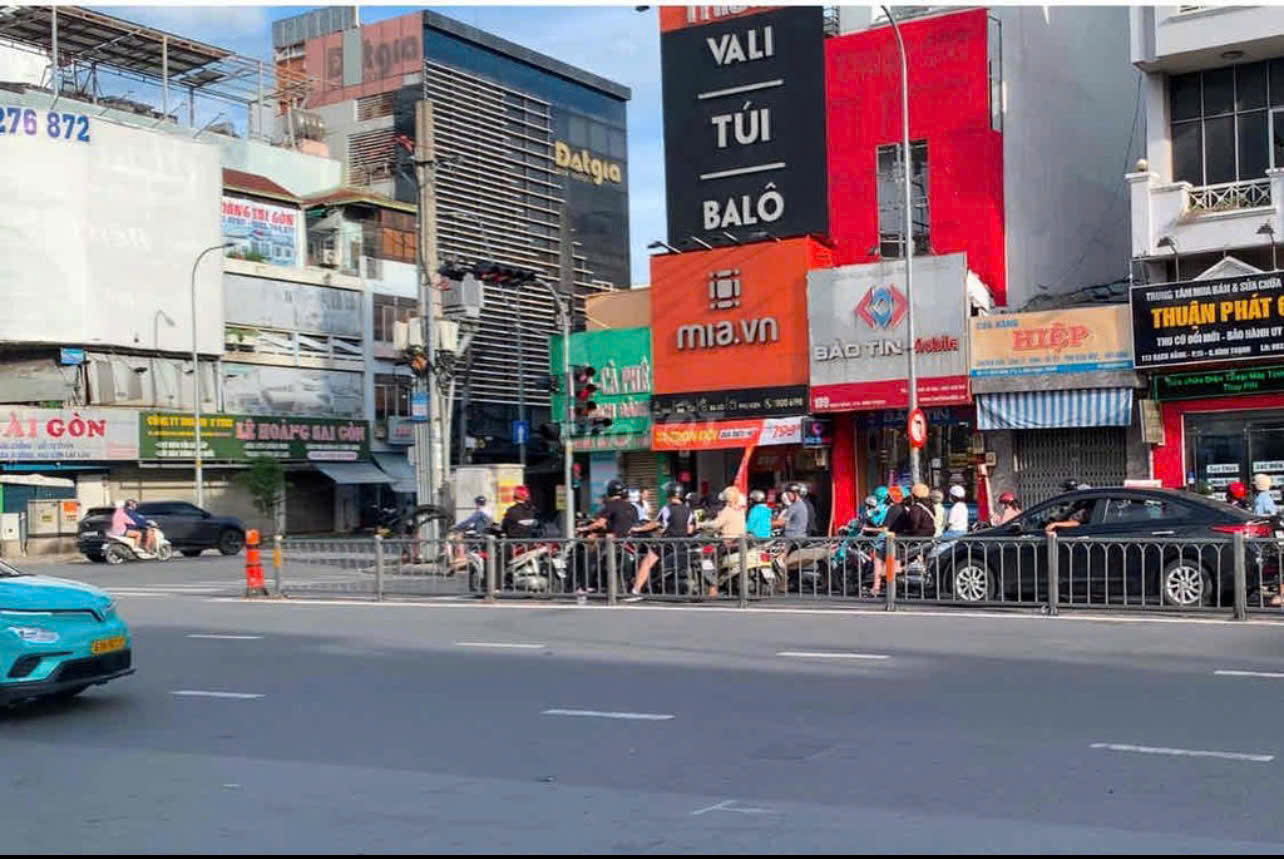 Bình Thạnh ! MB ĐẸP LẮM ! CHO THUÊ MB GIÁ RẺ 22 tr ! MT đường lớn khu kinh doanh sầm uất , vị - Ảnh chính