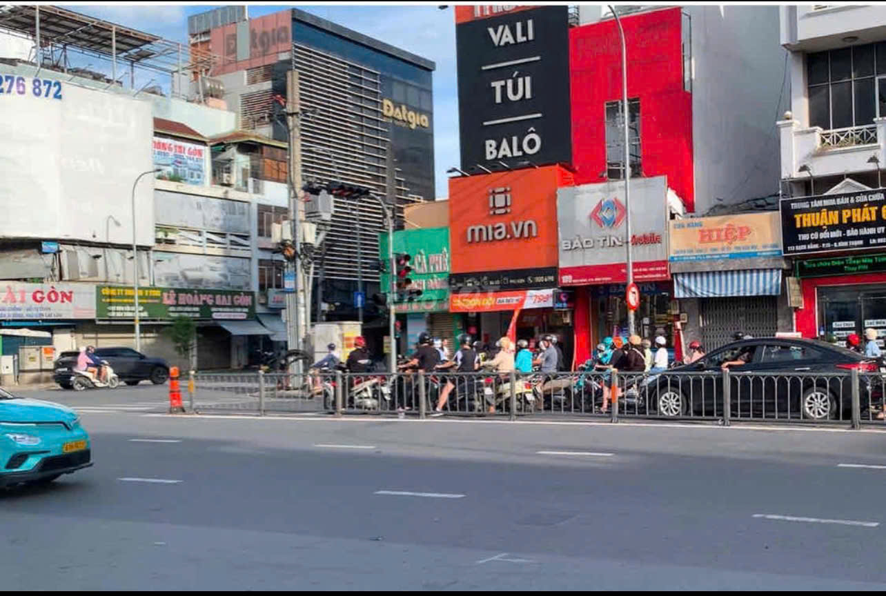 Bình Thạnh ! MB ĐẸP LẮM ! CHO THUÊ MB GIÁ RẺ 22 tr ! MT đường lớn khu kinh doanh sầm uất , vị - Ảnh 1