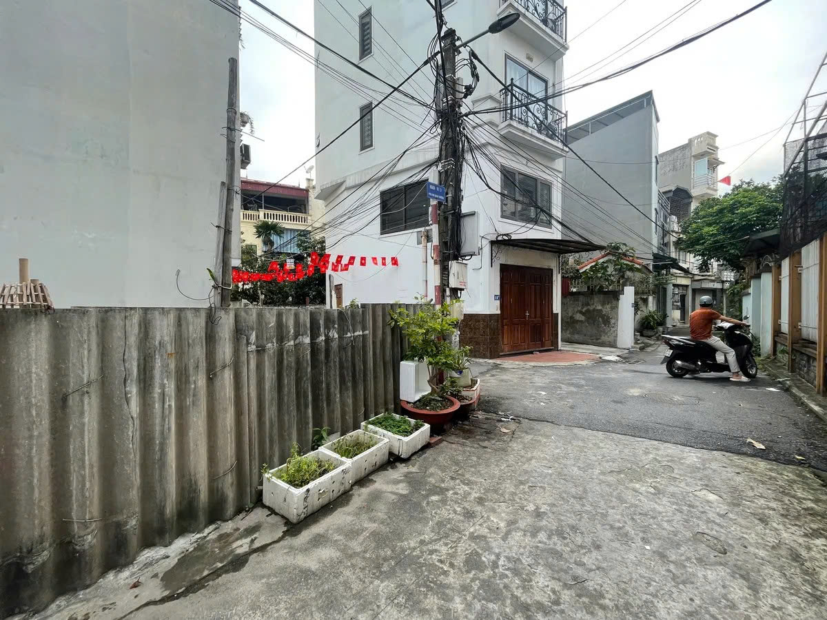 NHÀ MỚI ĐẸP Phố Kim Quan Thượng 35m2 X 6 tầng 9.2 tỷ Long Biên. - Ảnh 1