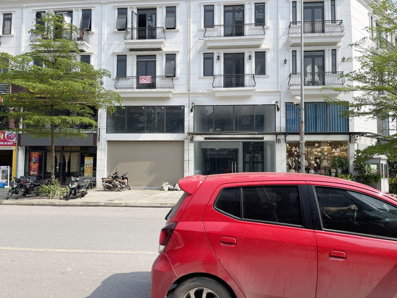 Bán Shophouse Sông Hồng: 90m2 mặt phố Thành Trung. Vị trí đẹp, đang cho thuê 25tr/tháng - Ảnh 1