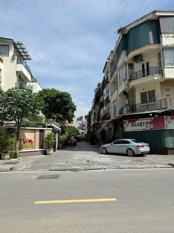 Bán Liền Kề KĐT Văn Phú, Hà Đông 70mx4 tầng, Ô Tô tránh, full nội thất đẹp ở ngay 19.5 tỷ. - Ảnh 1