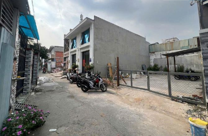 CHÍNH CHỦ BÁN GẤP LÔ ĐẤT 60M2 GIÁ 1 TỶ 6 TẠI THỦ ĐỨC-TP.HCM - Ảnh 1