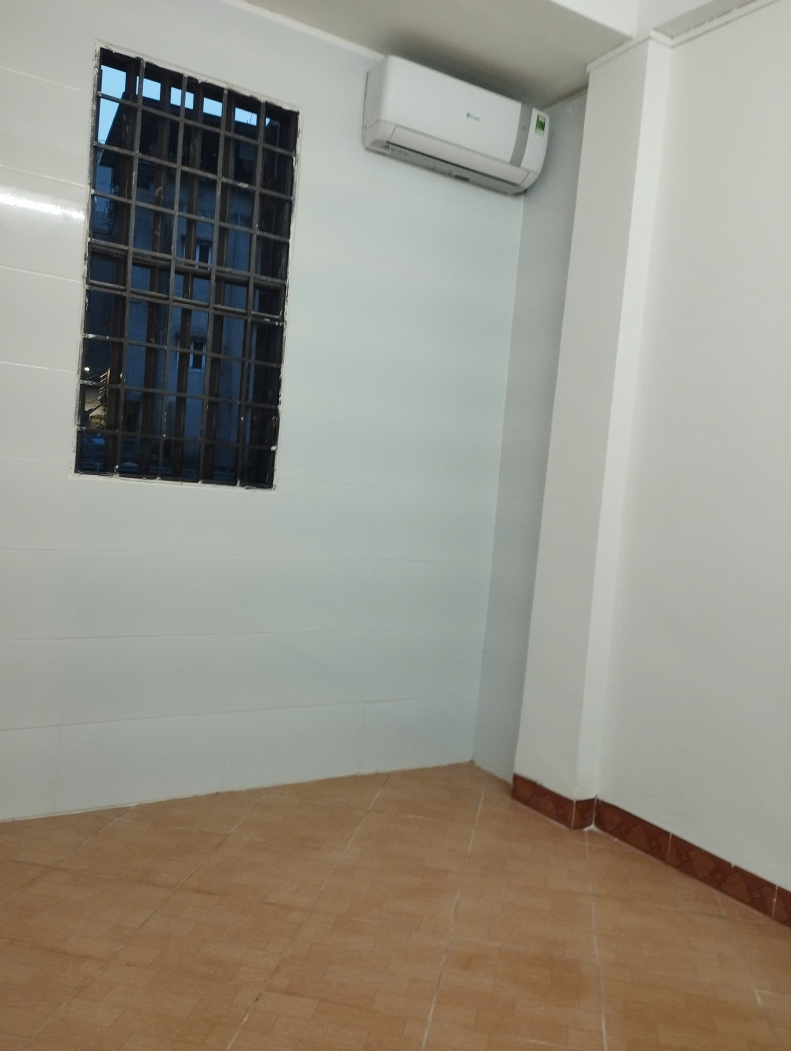 BÁN HOẶC CHO THUÊ CĂN HỘ CHUNG CƯ MINI LÁNG THƯỢNG - 65M2 - Ảnh 2