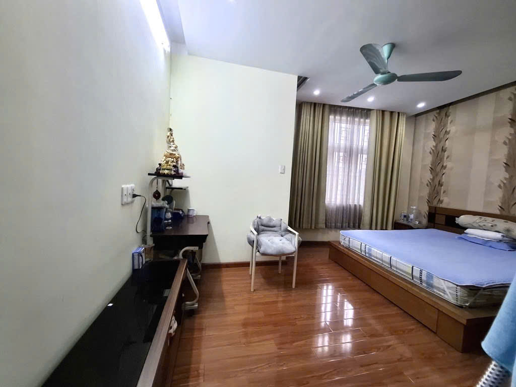 BÁN GẤP NHÀ ĐẸP – TRUNG TÂM QUẬN 10 – GIÁ CHỈ NHỈNH 9 TỶ - Ảnh 2
