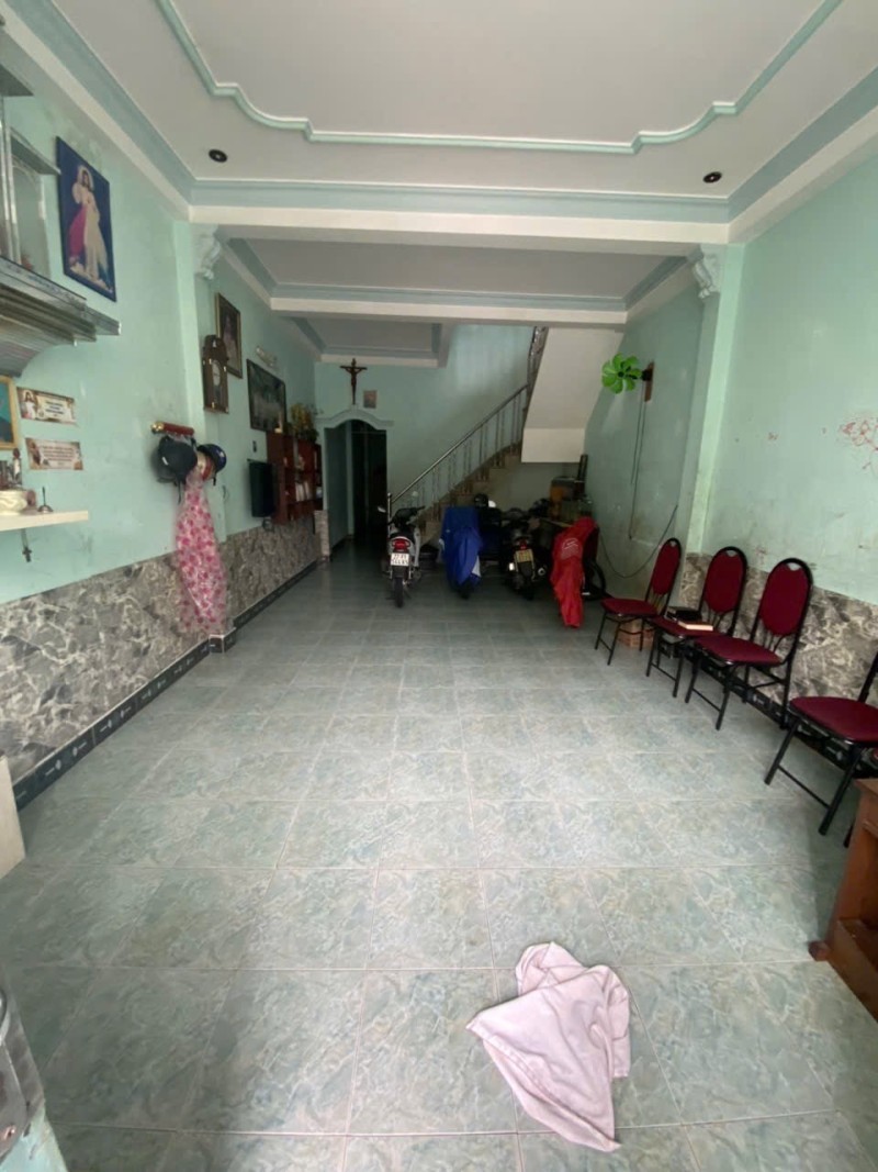 Bán nhà phố đường Âu Cơ hẻm lớn 10m, Tân Phú – 3PN - Ảnh 1