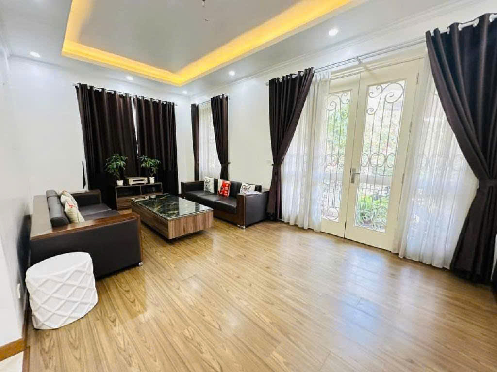 Ở VIP- BT Lideco 245m2 - 5T, 2 mặt đường, NT đẹp, V.hè KD, giá 39,2 tỷ - Ảnh 2
