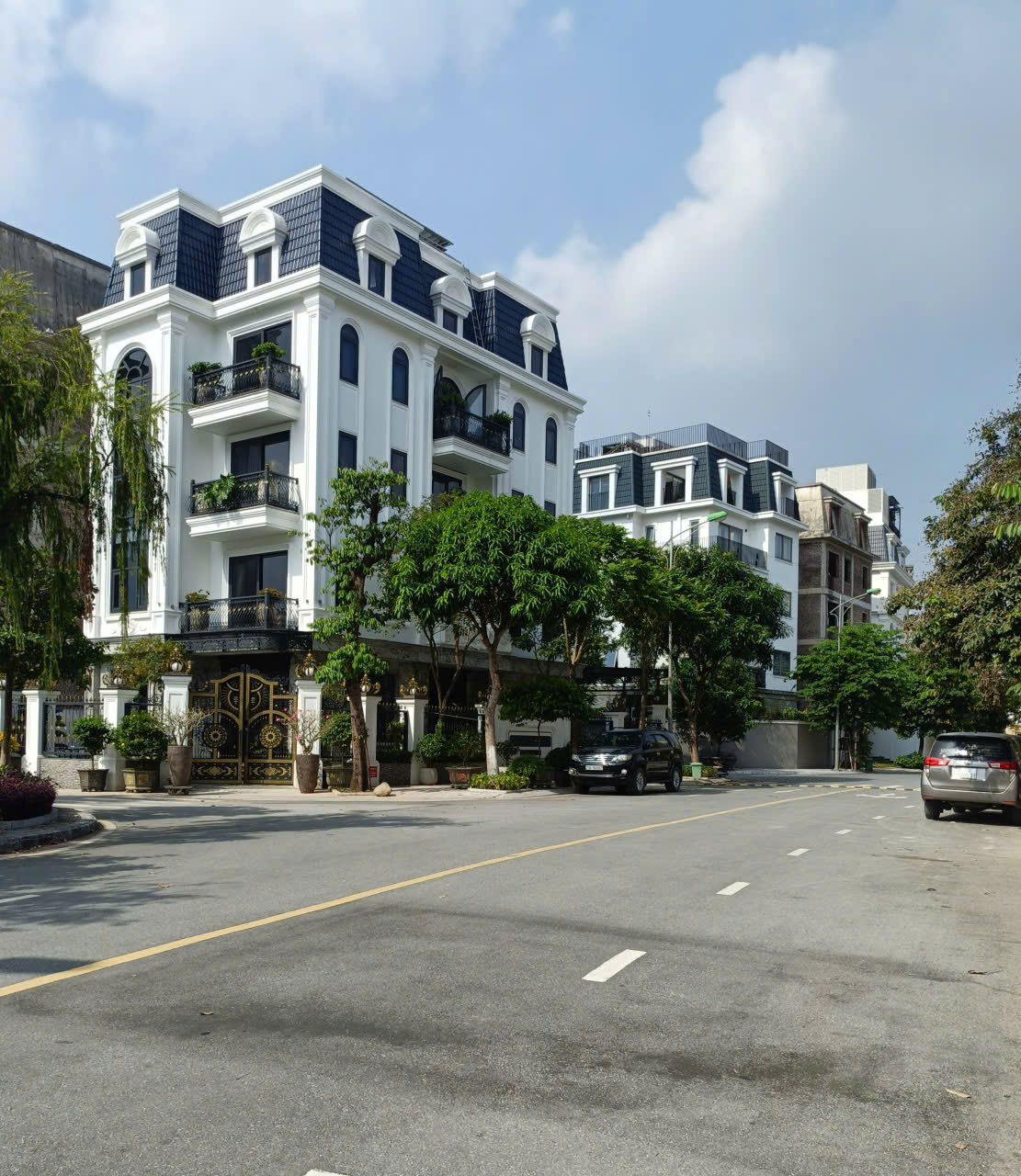 Biệt thự ĐL Lideco 288m2 - 5 tầng, Thang máy, NT Cực VIP, giá 41,5 tỷ - Ảnh chính