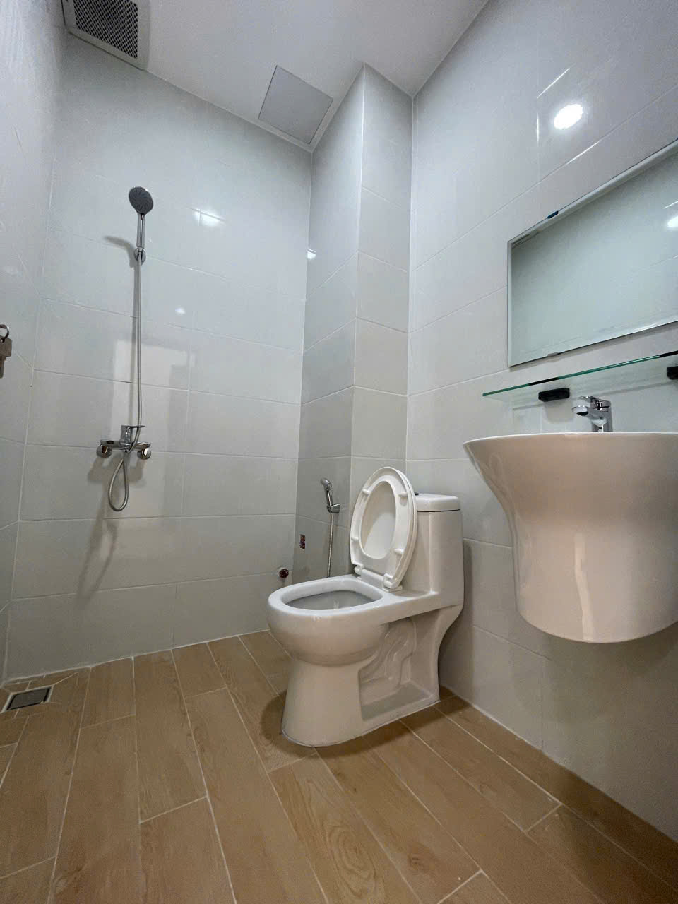 MẶT TIỀN HẺM TRẦN ĐÌNH XU Q1 CÓ 5 TỶ - Ảnh 4