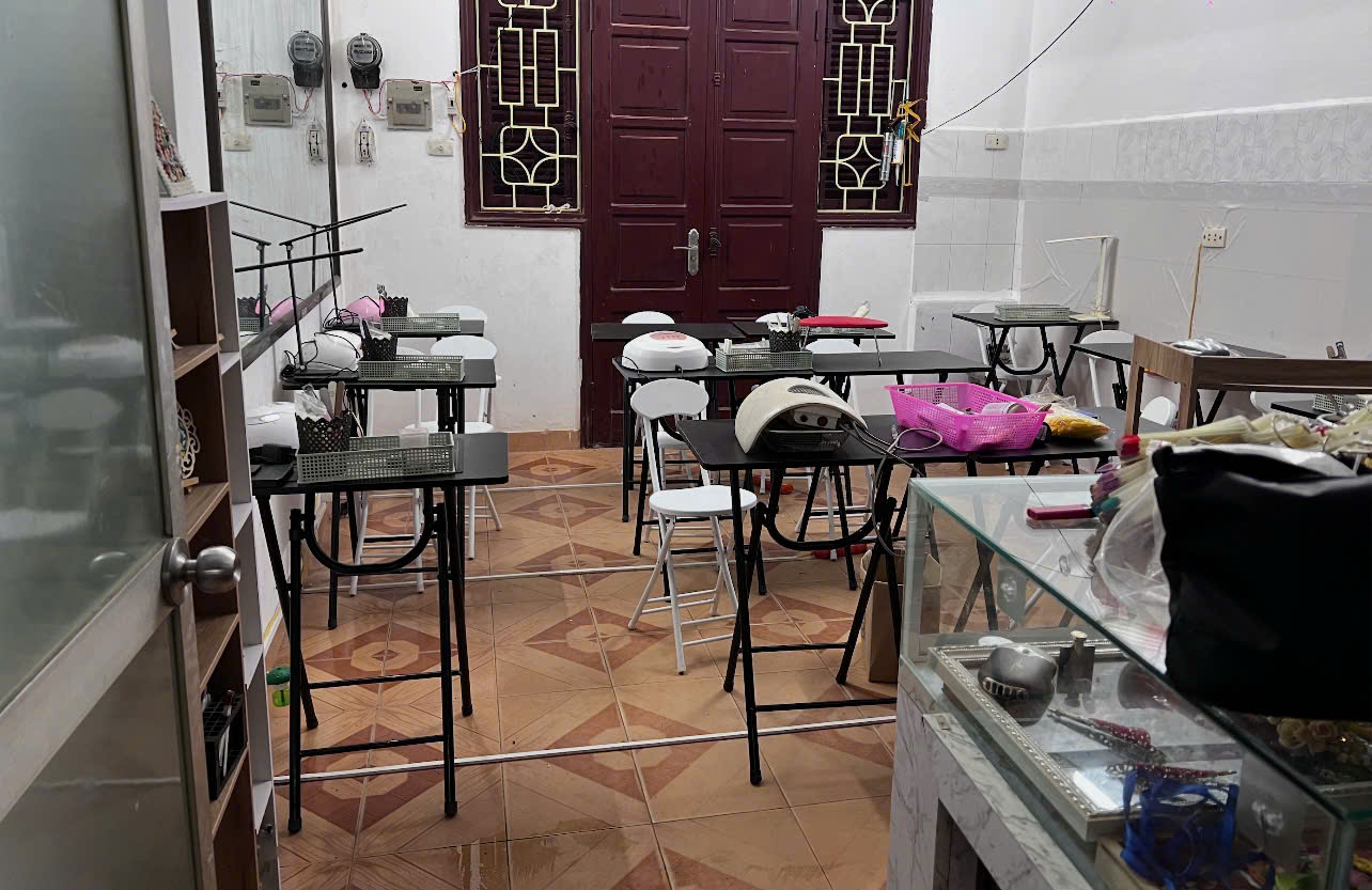 CHÍNH CHỦ Sang nhượng mặt bằng kinh doanh tại Cầu Giấy, 120m² - Ô tô đỗ cửa - Ảnh 4