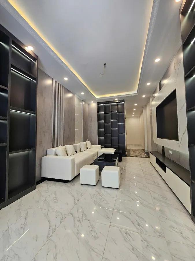 SIÊU HIẾM. NHÀ PHỐ NGỌC LÂM 56M2, 6T THANG MÁY, 20M RA MẶT PHỐ - CHỈ 11 TỶ - Ảnh 1