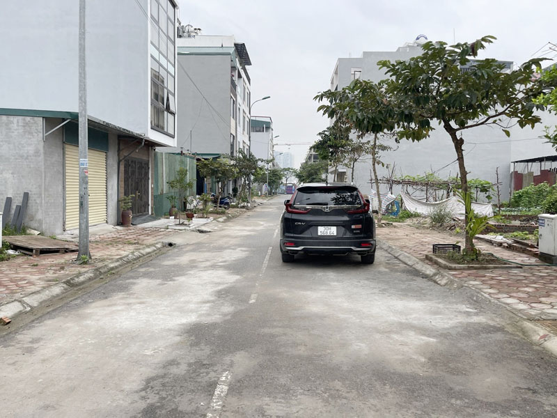 Bán gấp 79,5m2 đất tái định cư Trâu Quỳ, Phường Gia Lâm - View vườn hoa, đường ô tô tránh - Ảnh 3
