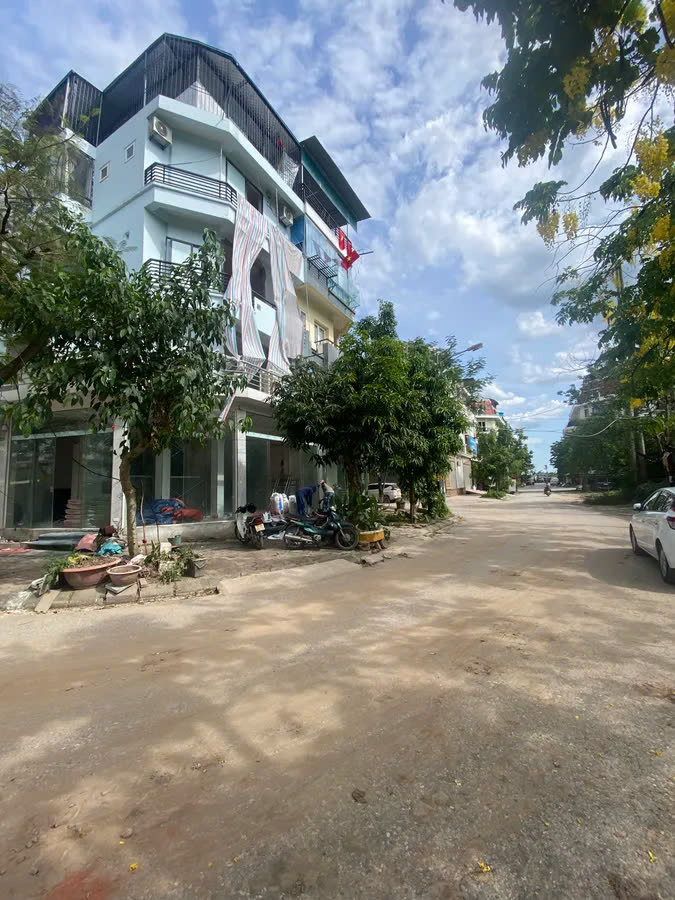 CẦN TIỀN MUỐN BÁN LÔ GÓC 3 MẶT THOÁNG – THANG MÁY – KĐT VĂN PHÚ – HÀ ĐÔNG 76.2 M2 5 TẦNG 23.5 TỶ - Ảnh 1