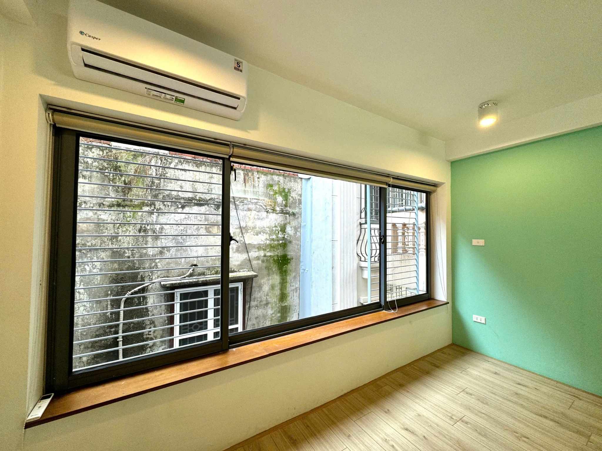 Bán Gấp, Nhà Ngõ 12 Phố Bồ Đề, Long Biên, 32m2, 5 Tầng, Ô Tô, Full đồ, Phân Lô - Ảnh 4