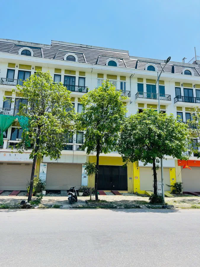 CẦN BÁN LIỀN KỀ PHÚ LƯƠNG –  HÀ ĐÔNG – ĐƯỜNG 30 M, 5 TẦNG 18.2 TỶ - Ảnh 2