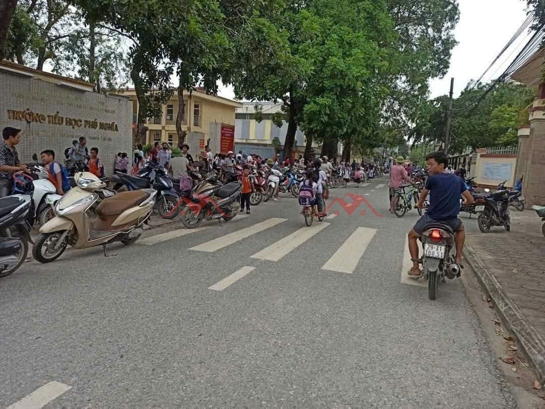 CHÍNH CHỦ CẦN BÁN LÔ ĐẤT 275M TẠI ĐÔNG PHƯƠNG YÊN-CHƯƠNG MỸ-HÀ NỘI - Ảnh 2