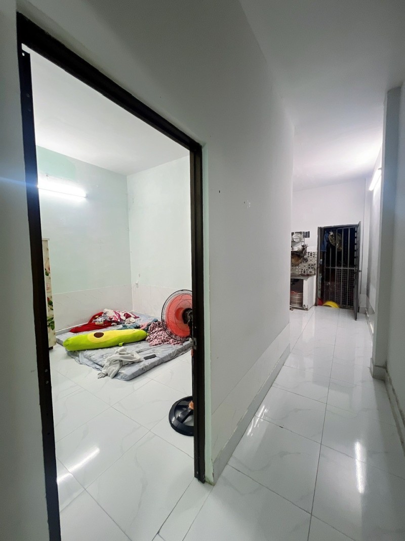 BÁN NHÀ CẤP 4 – 2 MẶT HẺM XE HƠI – ĐƯỜNG SỐ 20, LINH ĐÔNG, THỦ ĐỨC – SẴN DÒNG TIỀN CHO THUÊ - CHỈ - Ảnh 2