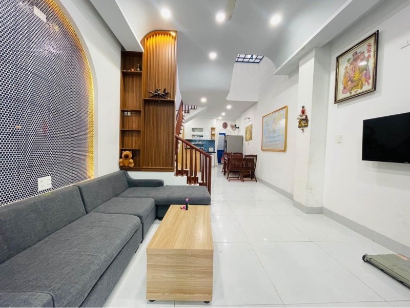 ♪Nhà gần MT Thi Sách, Ô tô Đậu 20m , 60m2, 3 tầng mới xây 2 năm tâm huyết tỉ mỉ, 4.x tỷ - Ảnh 1