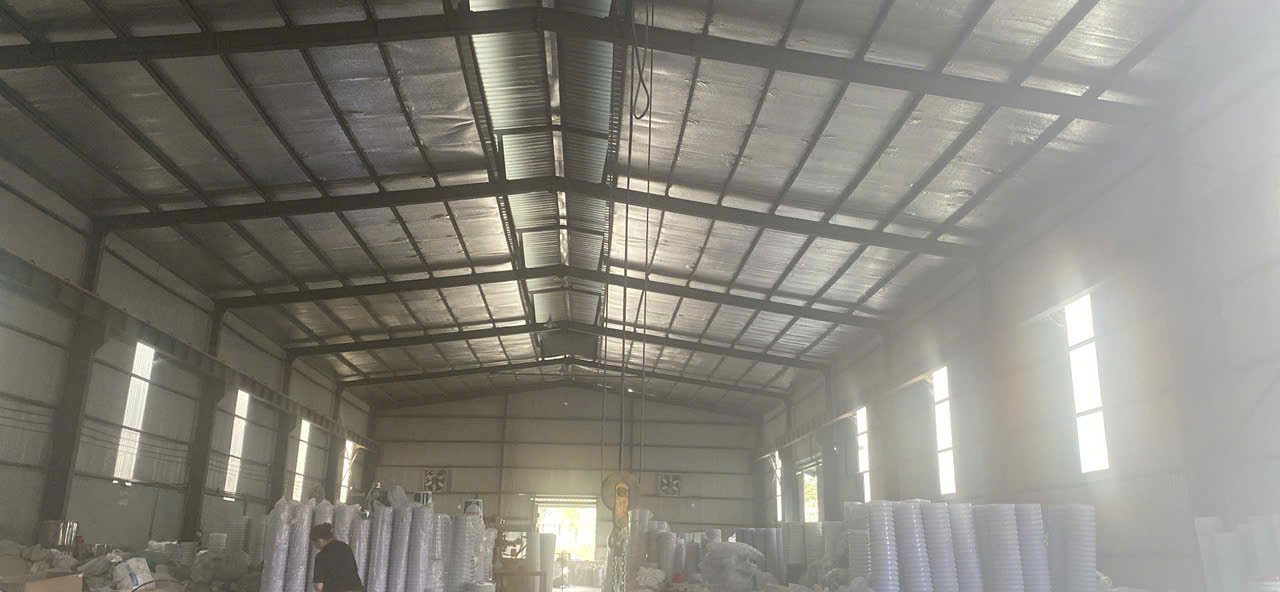 Cho thuê xưởng tại Tiến Xuân Thạch Thất diện tích 650m xe container đỗ cửa có cẩu trục - Ảnh 1