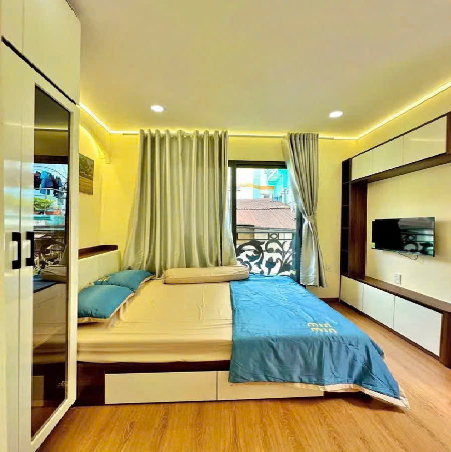 Bán nhà Quận 3 , Trần Văn Đang , Sổ vuông 3.3 x 8.5 m , Giá 4.88 tỷ - Ảnh 2