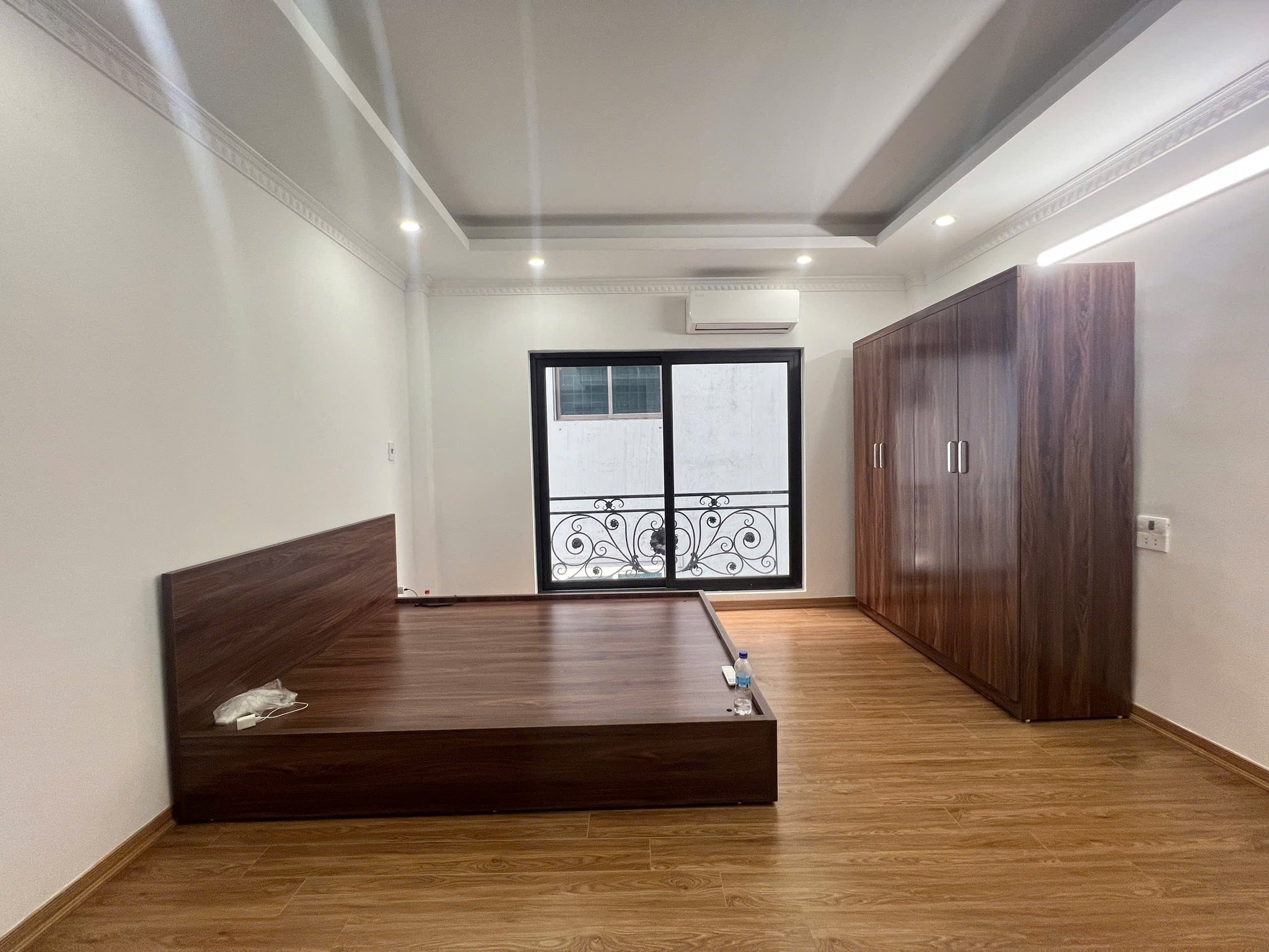 Nhỉnh 5 Tỷ, Bán Nhà Thạch Bàn Long Biên 30m2. 5 Tầng, Ô Tô Đỗ Cạnh Nhà, An Sinh Đỉnh Cao - Ảnh 4