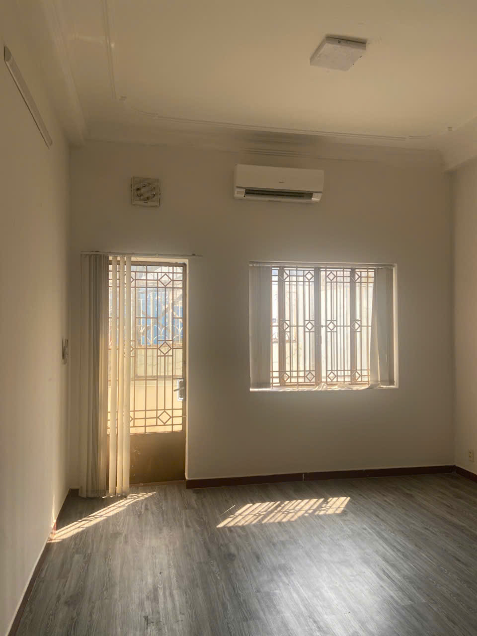 Cho Thuê Mặt Bằng Kd+Officetel( Văn Phòng+ Được Ở Lại) – Mặt Tiền 4a Đồng Xoài, P.13, Q.Tân Bình - Ảnh 2