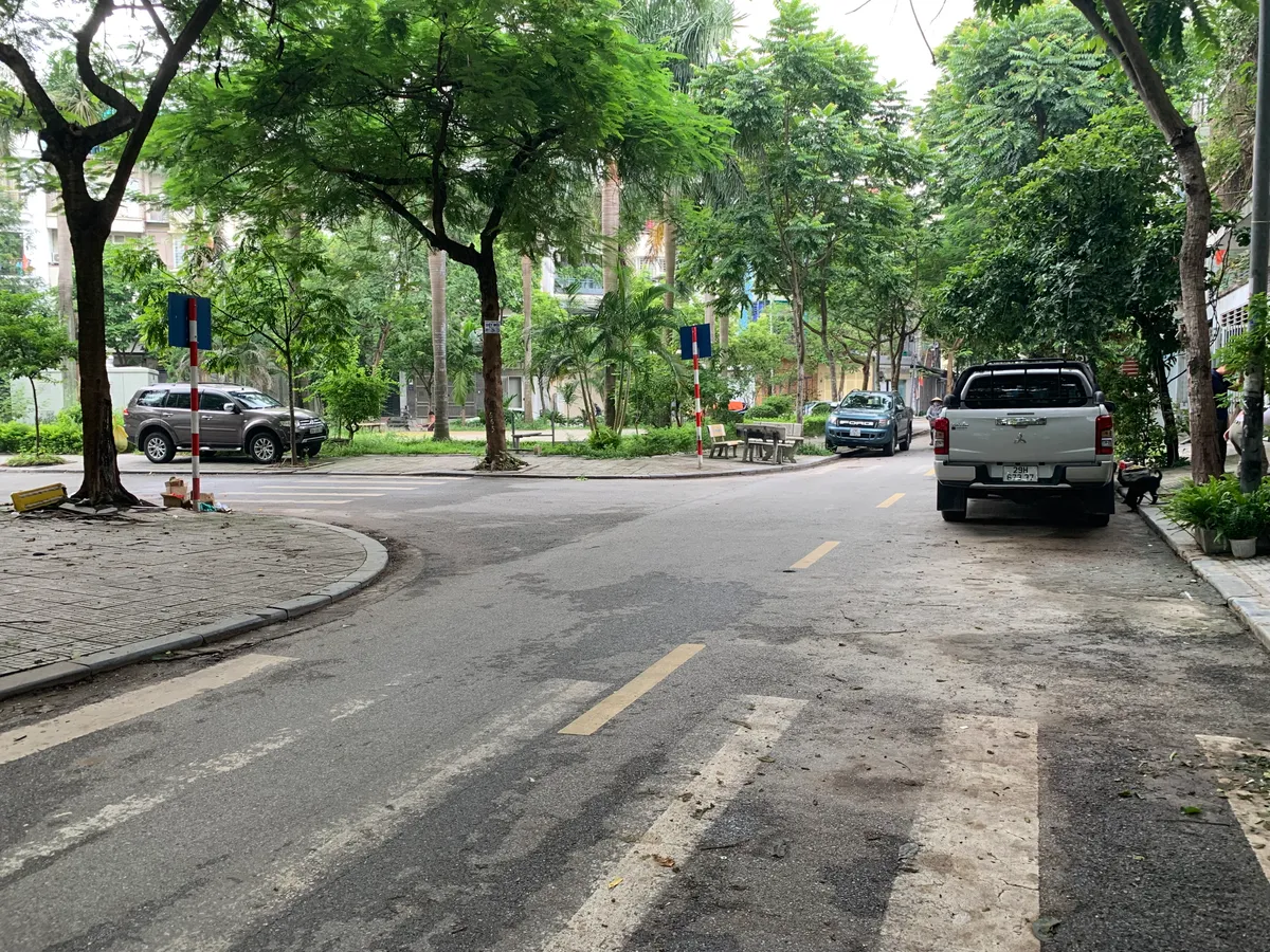 Bán nhà KĐT mới văn Phú 95mx5 tầng, vỉa hè, kinh doanh đỉnh cao 21 tỷ. - Ảnh chính