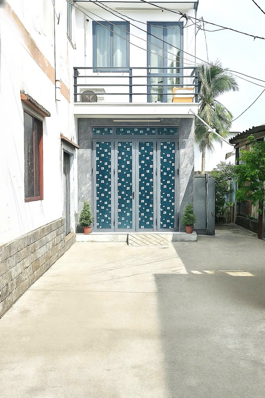 Nhà dưới 2 tỷ: 30m2 Sổ riêng 2 tầng, không QH LG, hẻm 4m sát mặt tiền trung tâm Q11. VŨ 0933910039 - Ảnh chính