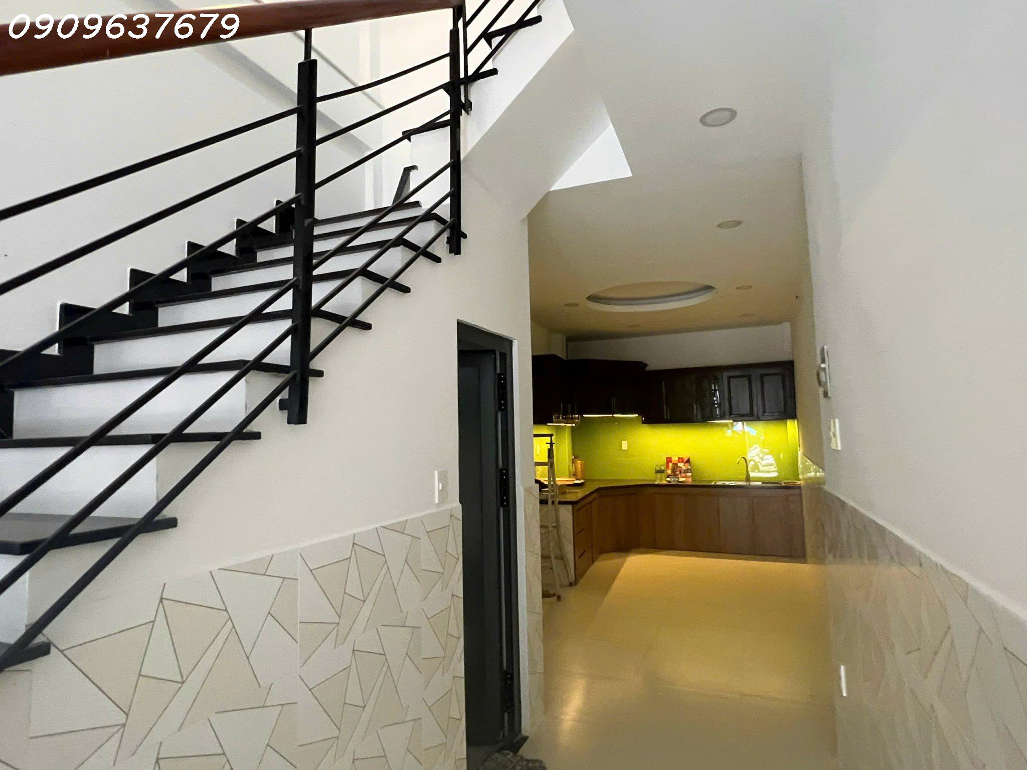 HẺM XE TẢI TRÁNH- GẦN CHỢ- HẺM THÔNG RA TRƯỜNG SA - KHU KINH DOANH - NHÀ ĐANG CÓ DÒNG TIỀN CHO THUÊ - Ảnh 4