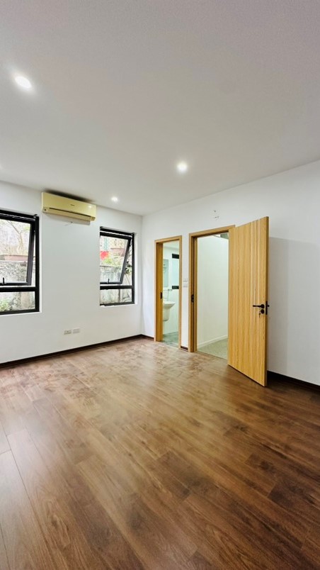 NHÀ MỚI 5 TẦNG 28 M2 LÊ THANH NGHI, NGÕ NÔNG 3 GÁC, GIÁ 5.95 TỶ - Ảnh 2