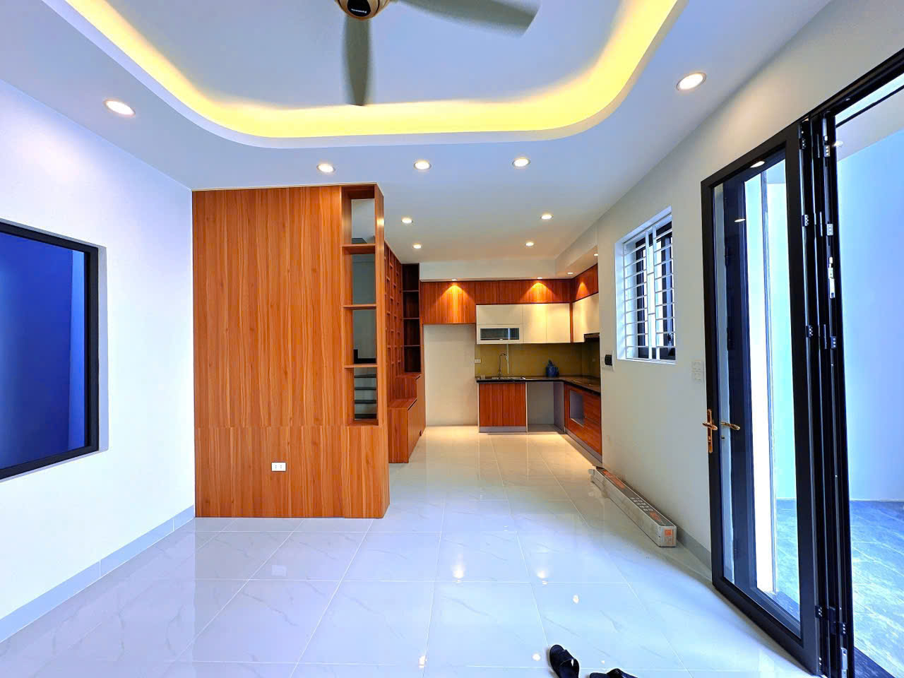 NHÀ ĐẸP – PHỐ LẠC LONG QUÂN, CẦU GIẤY – CHỦ ĐẦU TƯ XÂY UY TÍN VỚI HƠN 20 NĂM KINH NGHIỆM, XÂY TỐI - Ảnh 3