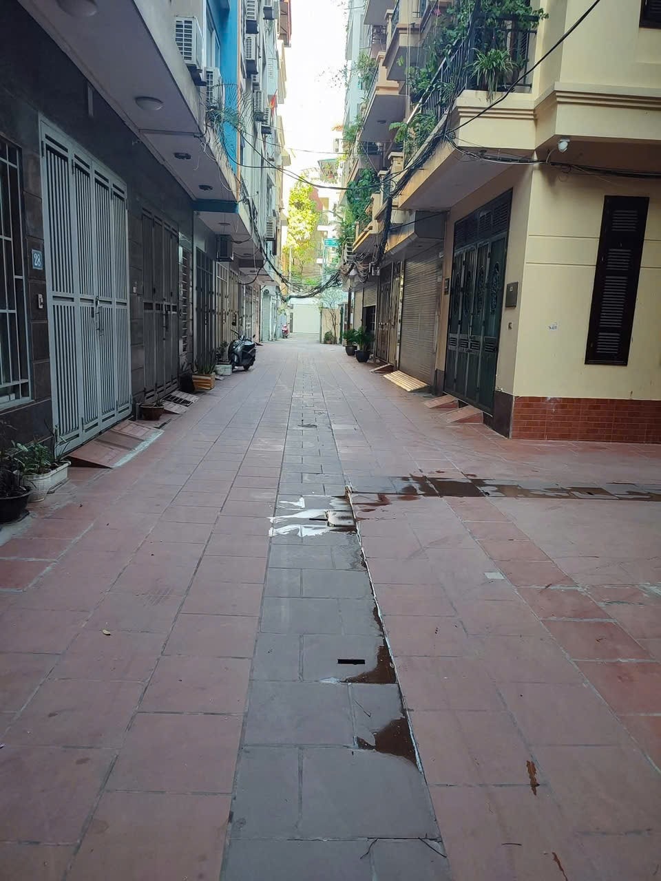 Bán nhà khu Văn Cao, 60m², mặt tiền 4.7m, 5 tầng giá chỉ 13 tỷ - Ảnh chính
