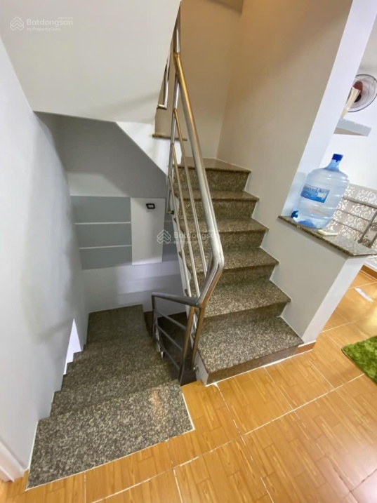 Gấp bán nhà cho con đi học Quận 11 40m2,4Tầng,4PN,3WC,Giá chỉ 5Tỷ600(Còn TL) - Ảnh 2