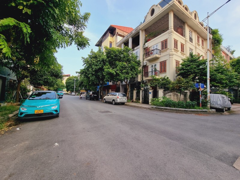 bán biệt thự KĐT văn khê, la khê, hà đông, 185m2, ngang 11m, giá 30 tỉ - Ảnh 2