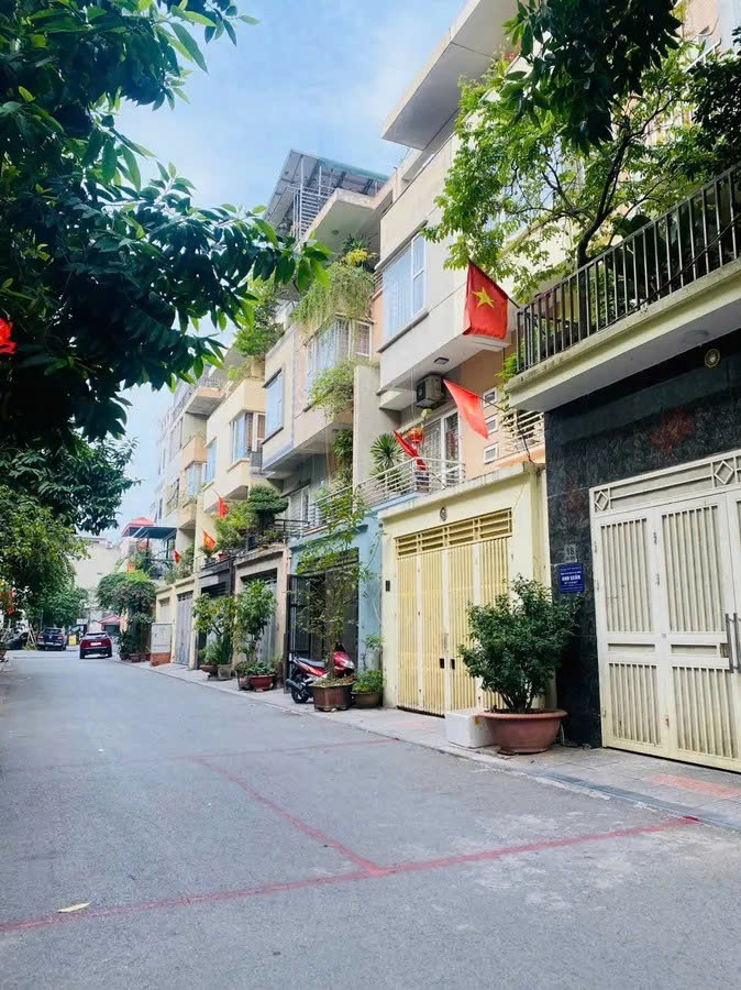 VIP Liền Kề KĐT Văn Phú, Hà Đông 94mx5 tầng, 2 thoáng- Vỉa Hè, Gara Ô tô, kinh doanh đỉnh 21.6 tỷ. - Ảnh chính
