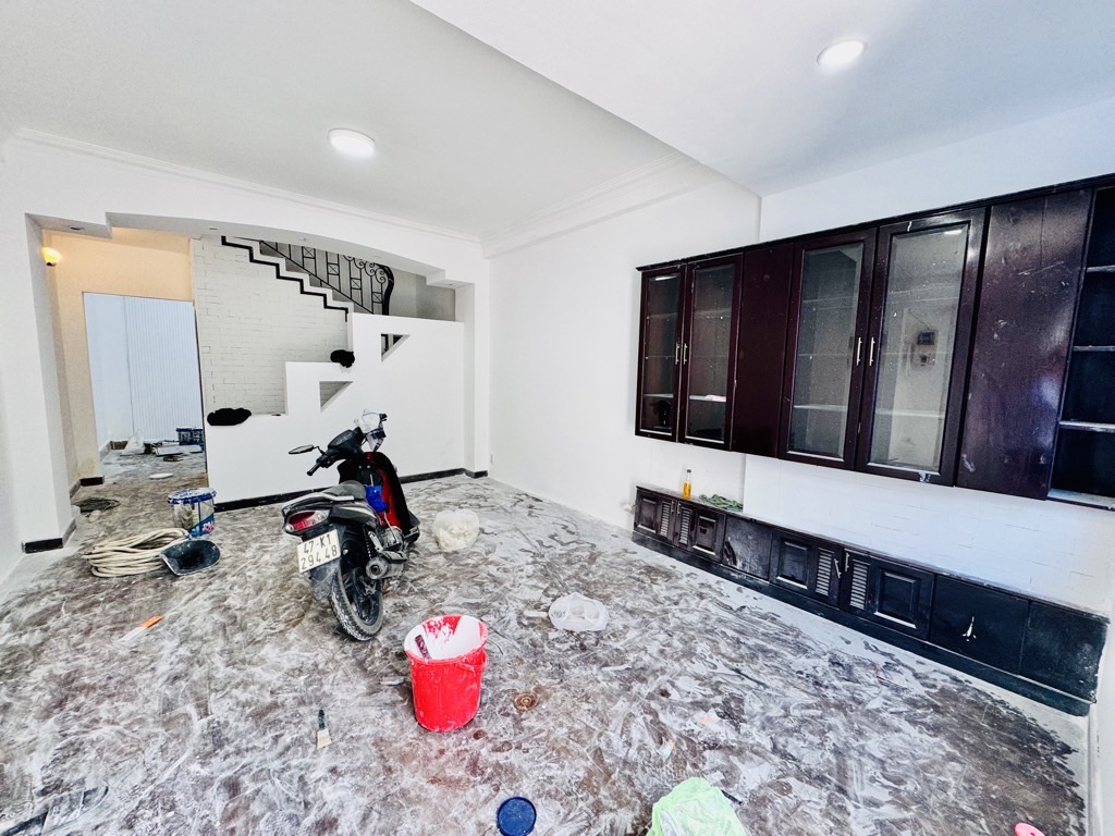 MẶT TIỀN KINH DOANH ngay trục xuyên tâm Lê Văn Sỹ, 60m2 4 tầng, gần 5m MT,  xe hơi ngủ nhà. - Ảnh chính
