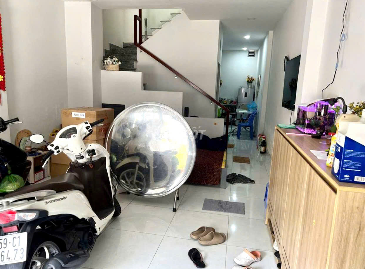 Bán nhà 1 lầu 1 sân thượng hẻm 1368 Lê Văn Lương Xã Phước Kiển Nhà Bè - Ảnh 1