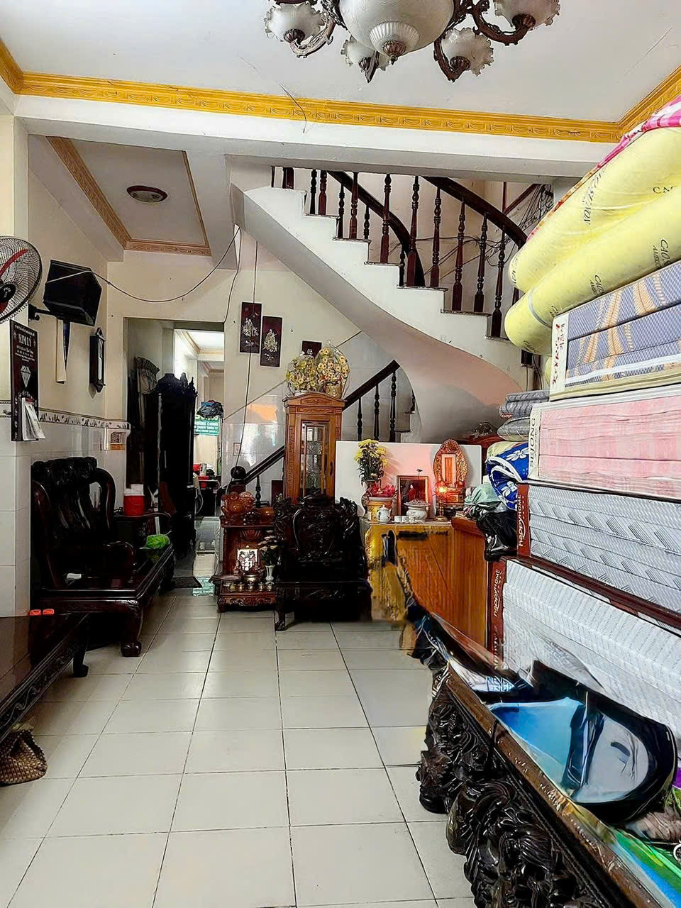 NHÀ ĐẸP 3 TẦNG – MĂT TIỀN CHỢ KINH DOANH HIỆP THÀNH QUẬN 12  9,8 TỶ - Ảnh 1