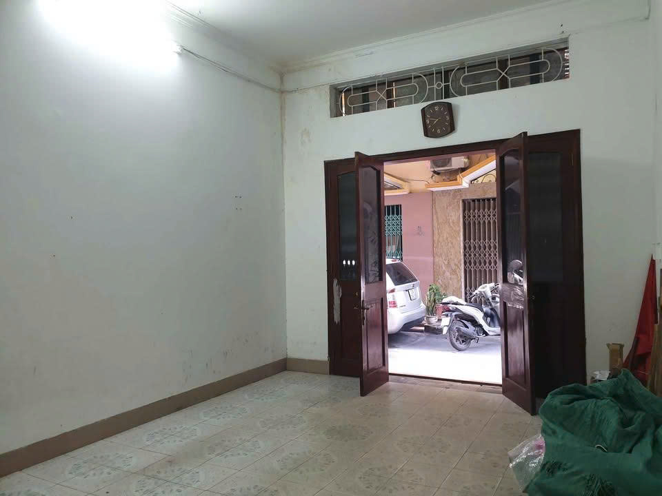 Cho thuê nhà riêng Trần Vỹ - Mai Dịch - Cầu Giấy 45m x 3T, 3P2VS giá 12TR, ngõ ô tô - Ảnh chính