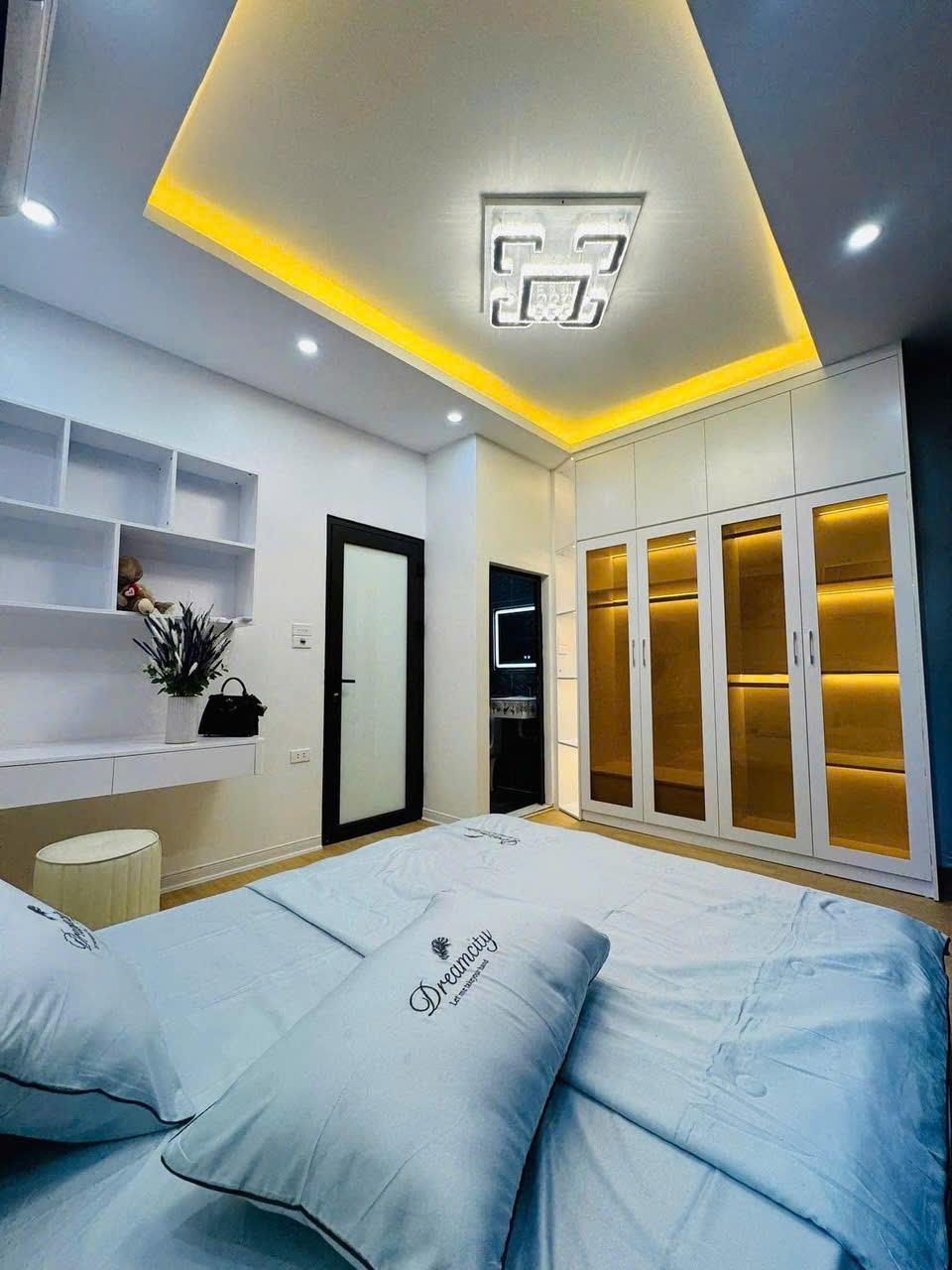 Bán nhà đẹp phố Võ Chí Công 40m2 5tầng mặt tiền 4m 6.7 tỷ Tây Hồ - Ảnh 2