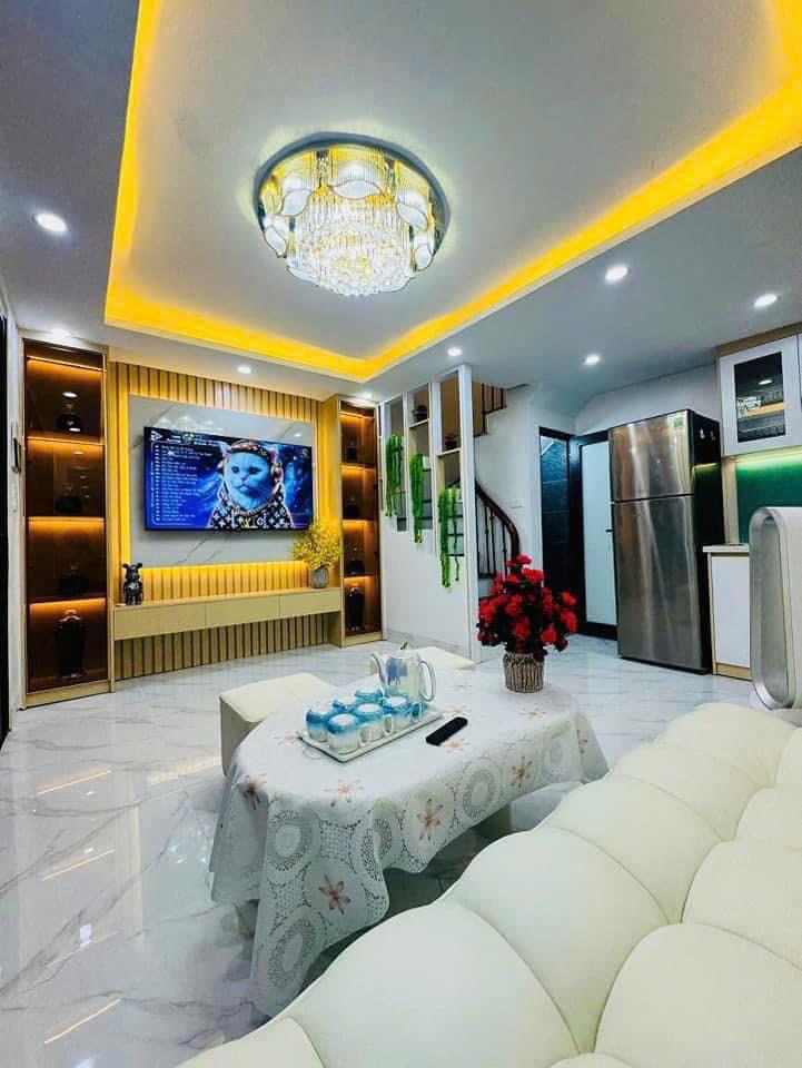 Bán nhà đẹp phố Võ Chí Công 40m2 5tầng mặt tiền 4m 6.7 tỷ Tây Hồ - Ảnh 1