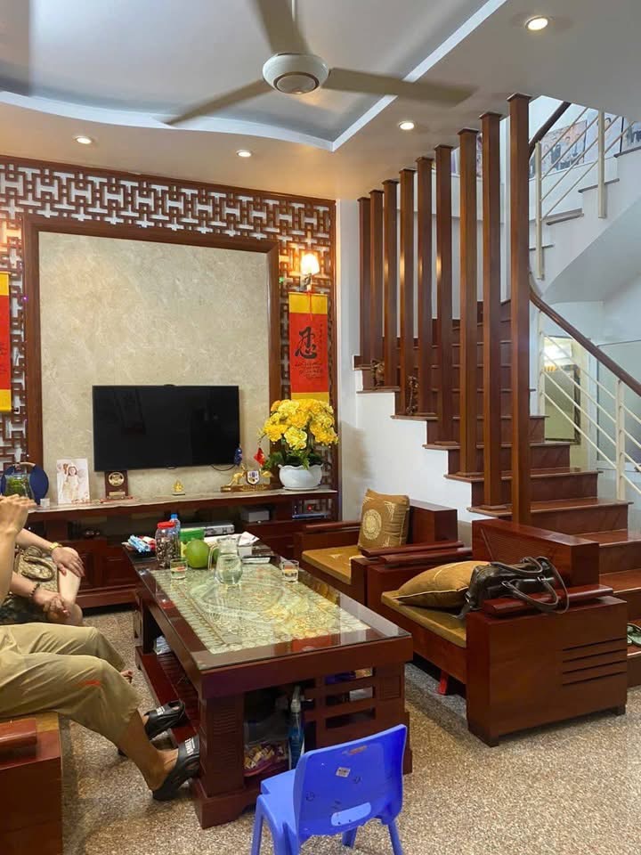 DUY NHẤT 1 CĂN, NGÕ 123, VÕ CHÍ CÔNG, XUÂN LA: 33/40M X5T, MT 4M, GIÁ 6,7 TỶ. - Ảnh 2