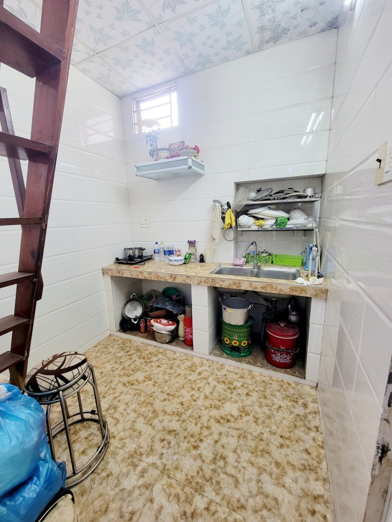 ♪ Nhà Kiệt gần MT Lê Duẩn, 32m2, 2 tầng, 2.3 tỷ - Ảnh 1
