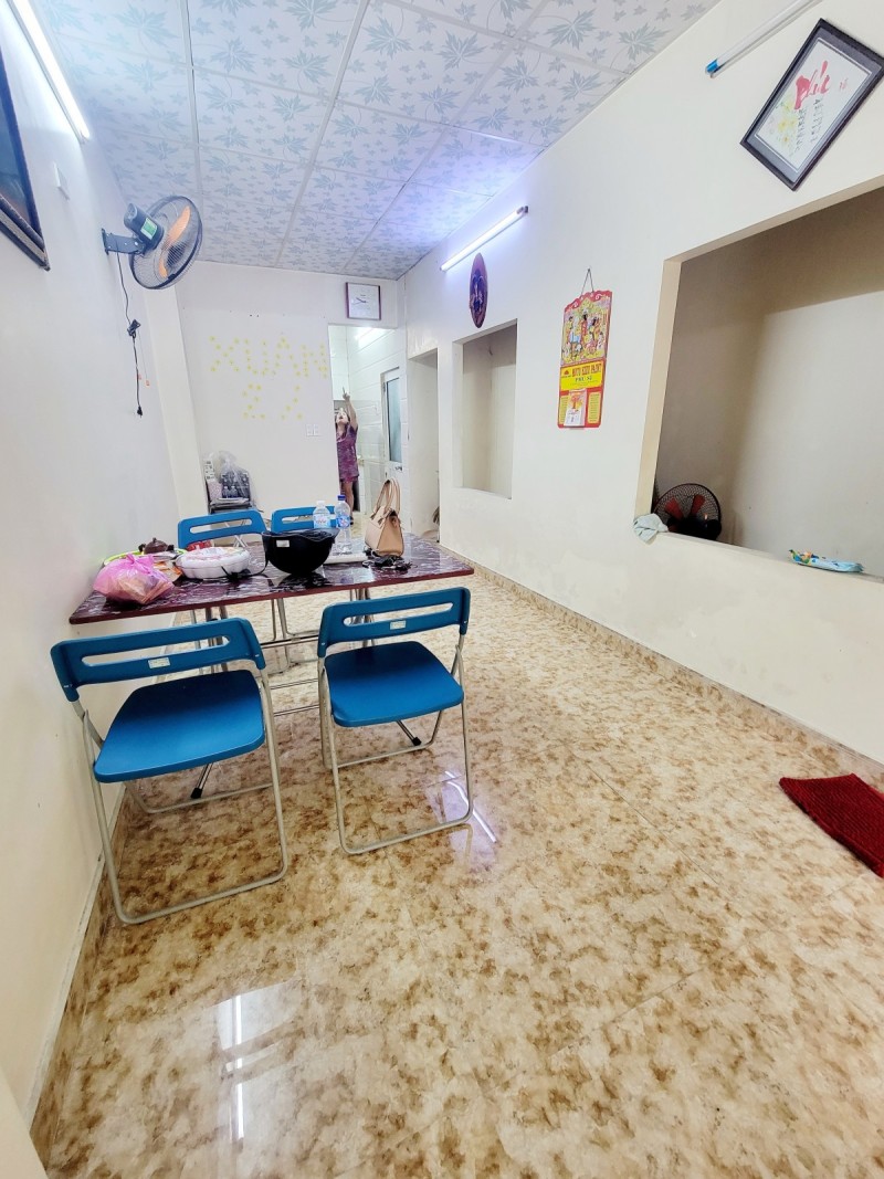 ♪ Nhà Kiệt gần MT Lê Duẩn, 32m2, 2 tầng, 2.3 tỷ - Ảnh chính