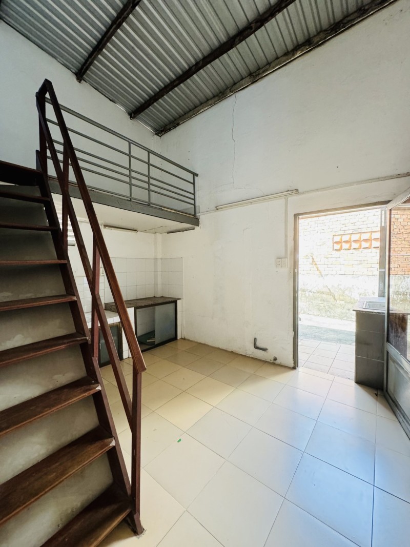 Bán nhà 105m2 - Ngang 5m - Mặt Tiền Đường Đặng Thế Phong, Tân Phú - Ảnh 2