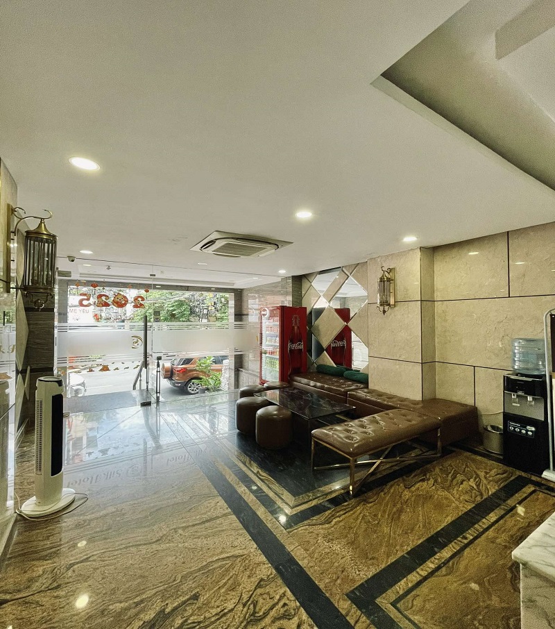 Bán KS 33 phòng hẻm 8.5m, Bạch Đằng, P2, Tân Bình, 143m2, 7 tầng, thang máy, nở hậu - Ảnh chính