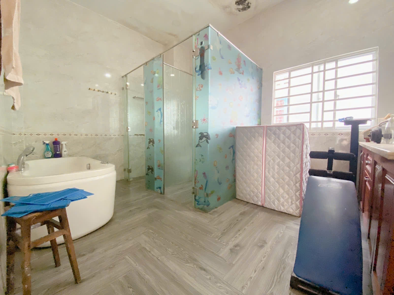 Bán nhà Nguyễn Thị Nhỏ, gần Nguyễn Chí Thanh, 3/2, 3x36m, 4 Tầng - 7PN, giảm 22,9 tỷ - Ảnh chính