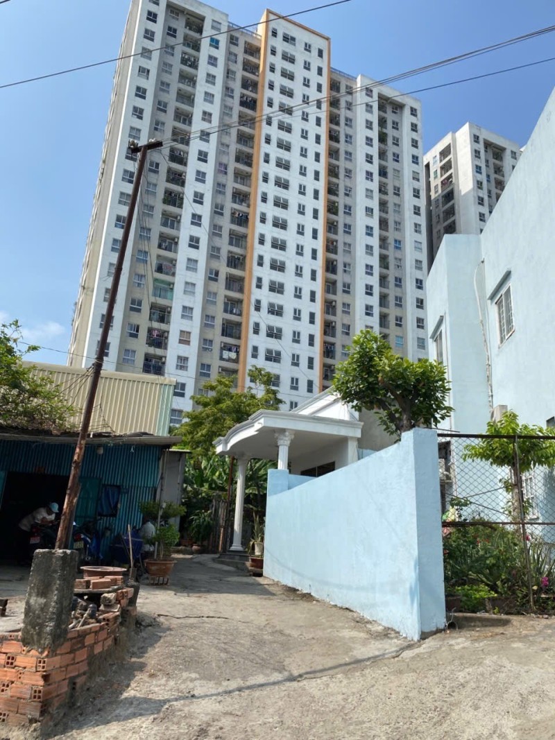 Bán nhà RẺ NHẤT Dĩ An,SHR thổ cư đường xe hơi,giá rẻ cho nhà đầu tư - Ảnh 4